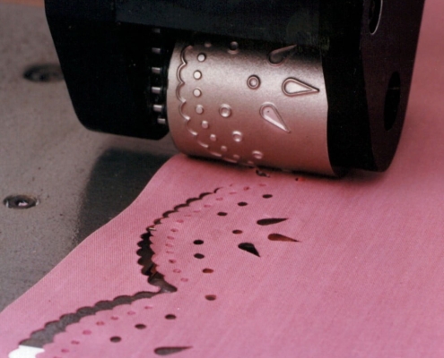 LaceMaster closeup pink fabric